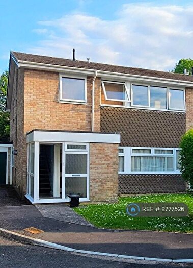 2 Bedroom Flat To Rent In Keynsham, Bristol, BS31