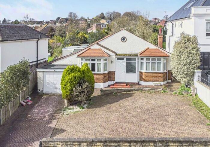 4 Bedroom Detached Bungalow To Rent In Tolmers Road, Cuffley, Potters Bar, EN6