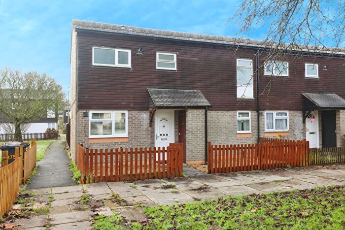 2 Bedroom End Of Terrace House For Sale In Pilgrims Way, Andover, SP10