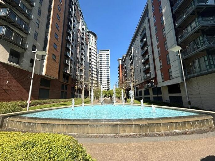 1 Bedroom Apartment To Rent In Fernie Street, Manchester, Greater Manchester, M4