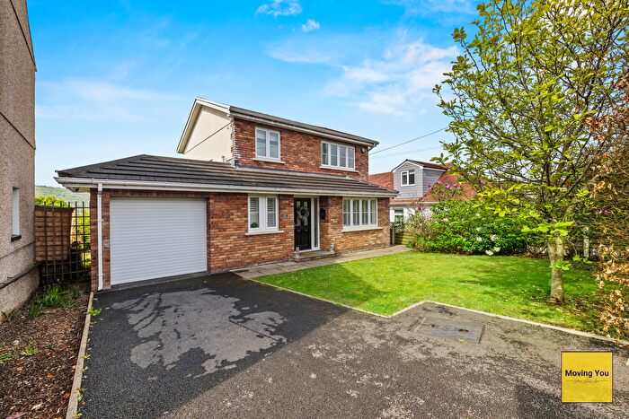 3 Bedroom Detached House For Sale In Neath Road, Pontardawe, Swansea, SA8