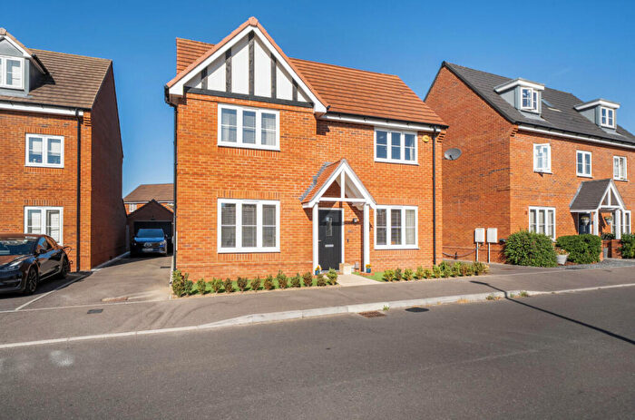 4 Bedroom Detached House For Sale In Westall Street, Shinfield, Reading, Berkshire, RG2