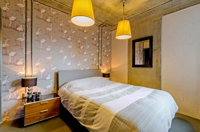 1 Bedroom Flat To Rent In New Inn Broadway, Shoreditch, London, EC2A