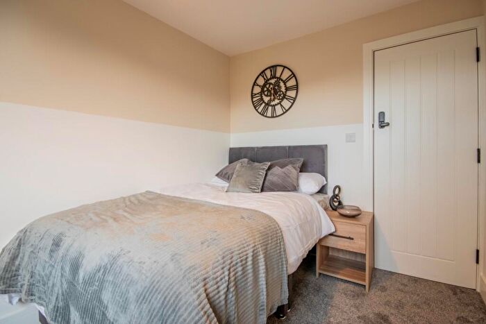 1 Bedroom Flat To Rent In Hope Street, Beeston, Nottingham, NG9