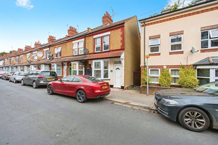 2 Bedroom End Of Terrace House For Sale In St. Saviours Crescent, Luton, LU1