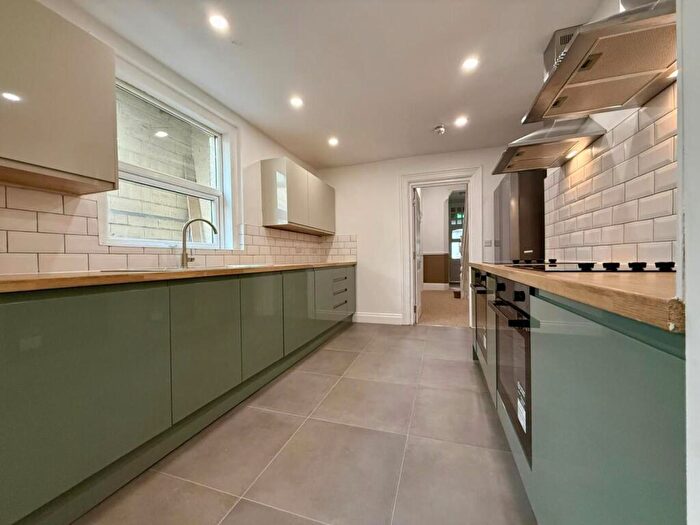 6 Bedroom House To Rent In Addison Road, Plymouth, PL4