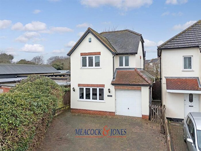 3 Bedroom Detached House For Sale In Wash Road, Hutton, Brentwood, CM13