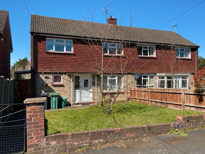 3 Bedroom Semi-Detached House To Rent In Frimley, GU16