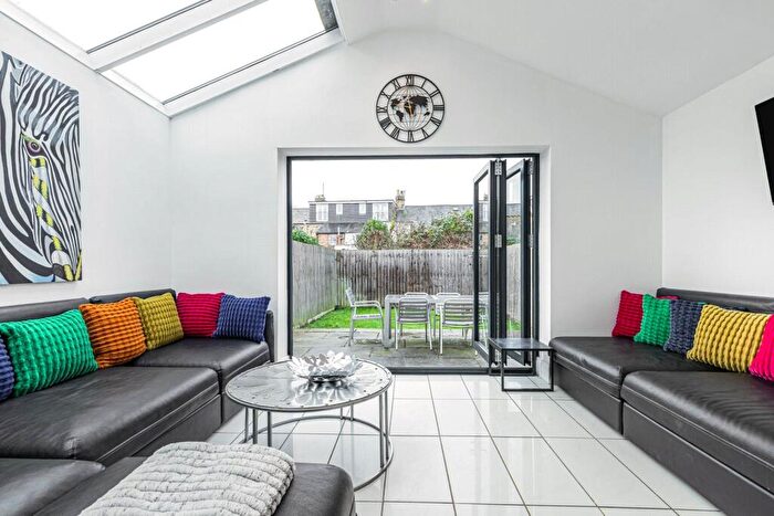 6 Bedroom Terraced House To Rent In Chilswell Road, Oxford, OX1