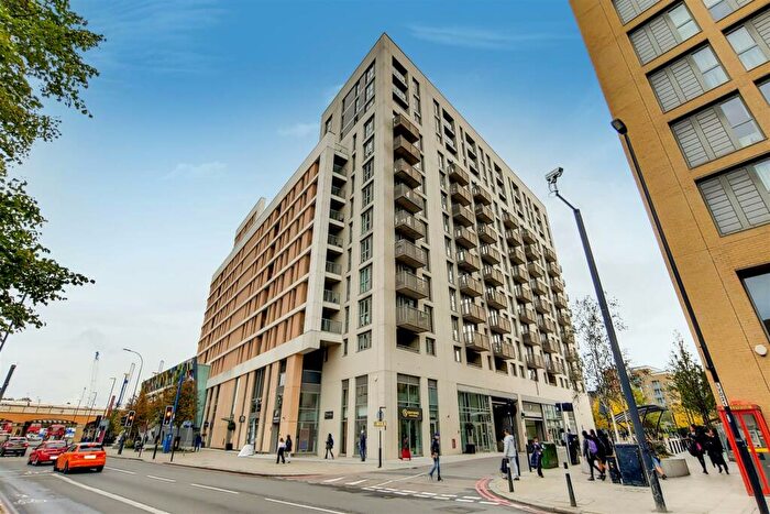 2 Bedroom Apartment To Rent In Venice Corte, Lewisham, SE13