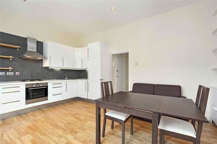 2 Bedroom Flat To Rent In Bravington Road, London W9