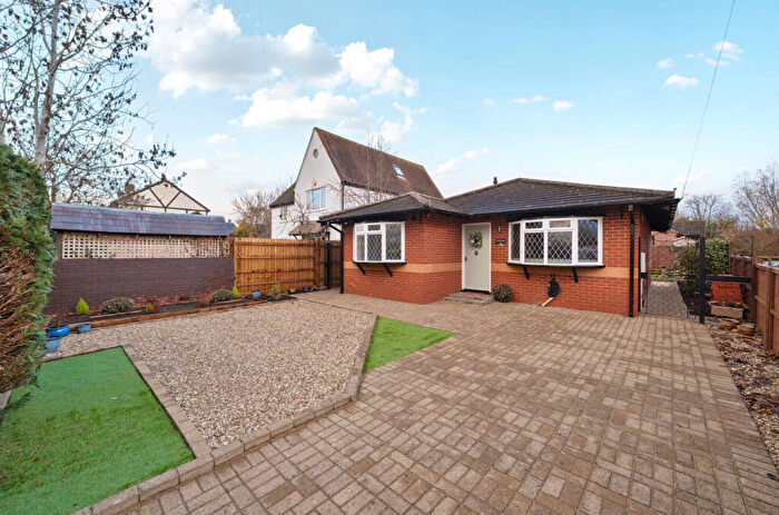 2 Bedroom Bungalow For Sale In Cheltenham Road, Beckford, Tewkesbury, GL20