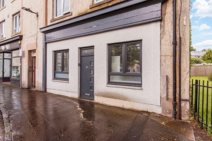 2 Bedroom Flat For Sale In Hutchison Place, Slateford, Edinburgh, EH14