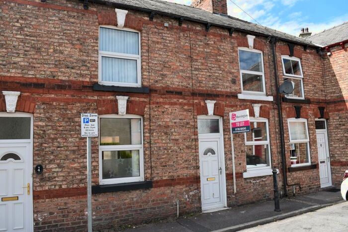 3 Bedroom Terraced House To Rent In St Wilfrids Road, Ripon, HG4