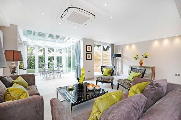 4 Bedroom House To Rent In St Johns Wood Park, St Johns Wood, NW8