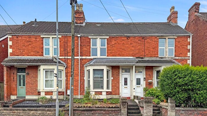 3 Bedroom Terraced House For Sale In Frome Road, Trowbridge, BA14