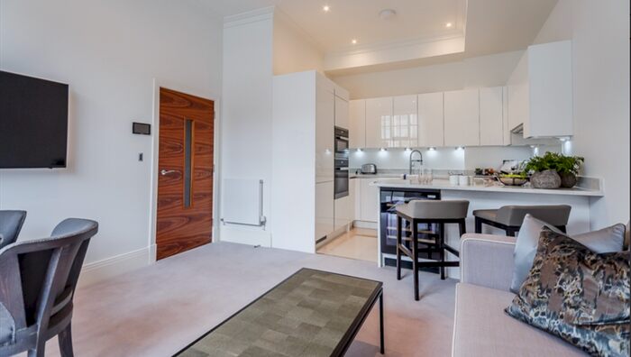 1 Bedroom Flat To Rent In Rainville Road, London, W6