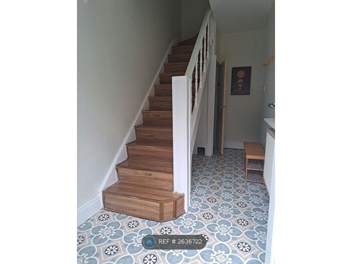 3 Bedroom Terraced House To Rent In Wood View, Crumlin, NP11