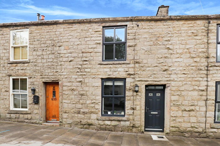2 Bedroom Terraced House To Rent In Manchester Road, Rossendale, BB4