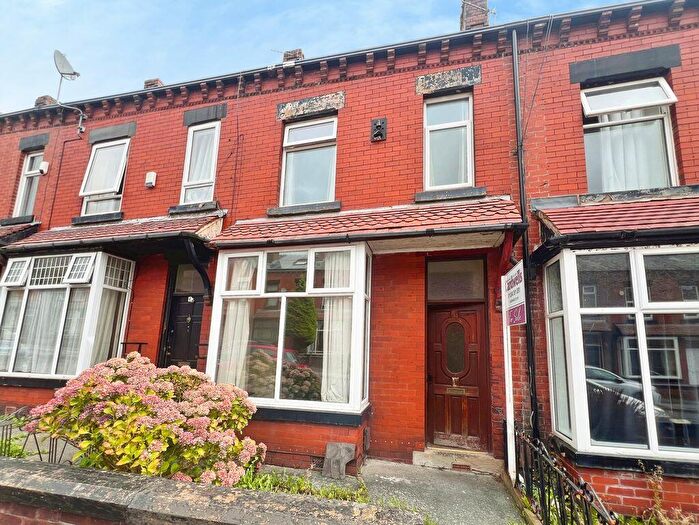 2 Bedroom Terraced House For Sale In Shrewsbury Road, Heaton, BL1