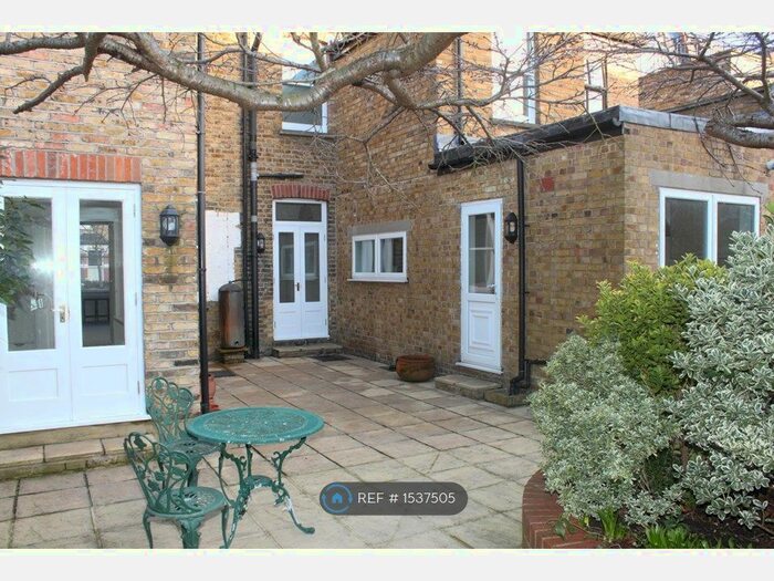 3 Bedroom Terraced House To Rent In Brecon Road, London, W6