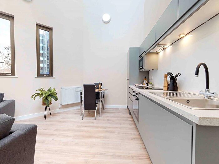 2 Bedroom Flat To Rent In Apollo Residence, Sheffield, S1