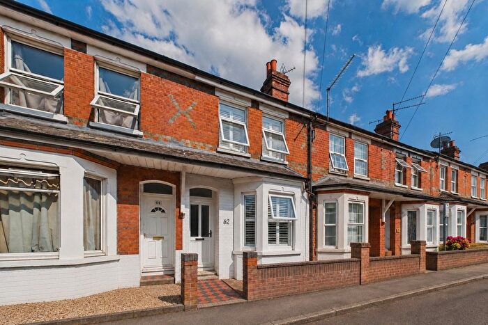 3 Bedroom Terraced House For Sale In Salisbury Road, Reading, Berkshire, RG30