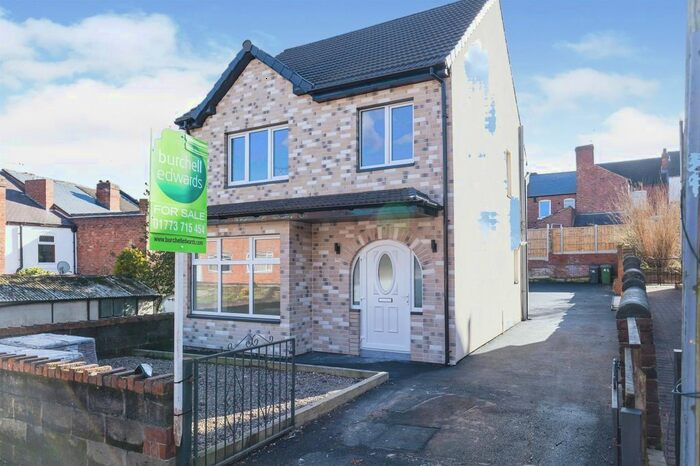 3 Bedroom Detached House To Rent In Allendale Road, Heanor, DE75