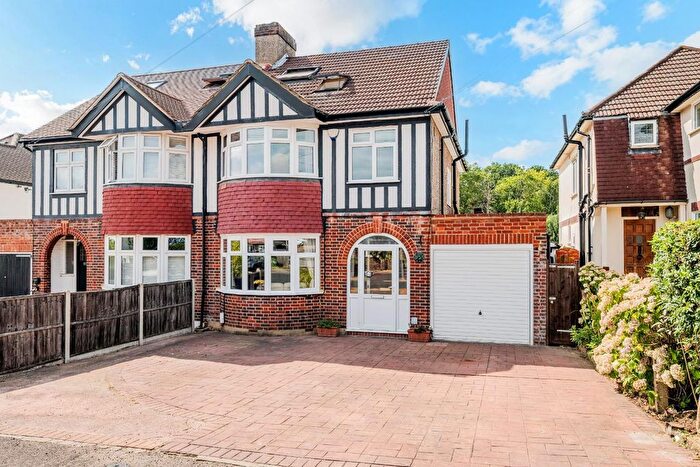 4 Bedroom Semi-Detached House For Sale In Rosedale Road, Stoneleigh, KT17