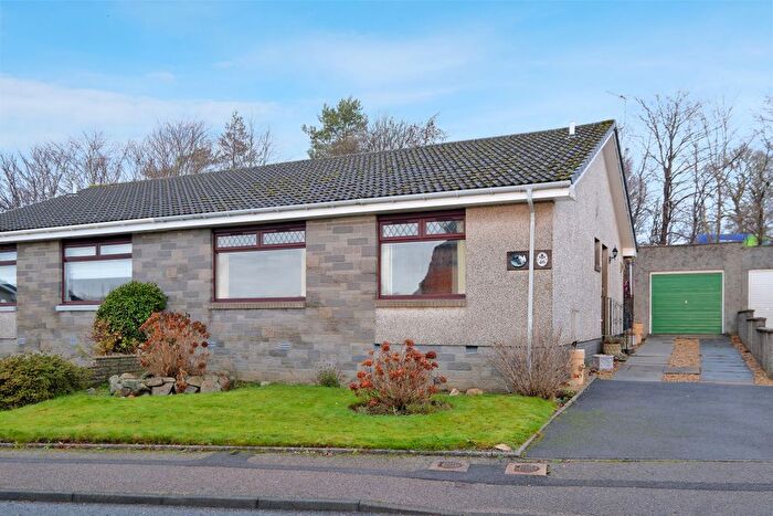 3 Bedroom Bungalow For Sale In Fairview Road, Danestone, Aberdeen, AB22