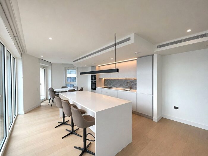 2 Bedroom Flat To Rent In Westmont Apartments, White City Living, W12
