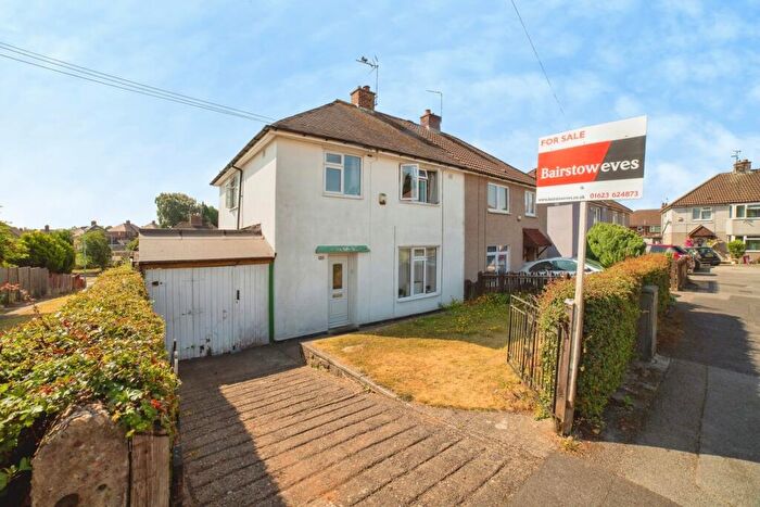 3 Bedroom Semi-Detached House For Sale In Beck Crescent, Mansfield, Nottinghamshire, NG19