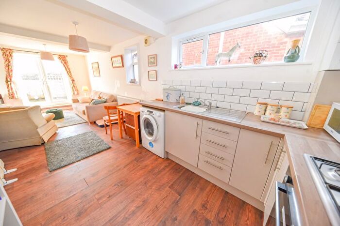 1 Bedroom Flat To Rent In Durrants Road, Rowlands Castle, PO9