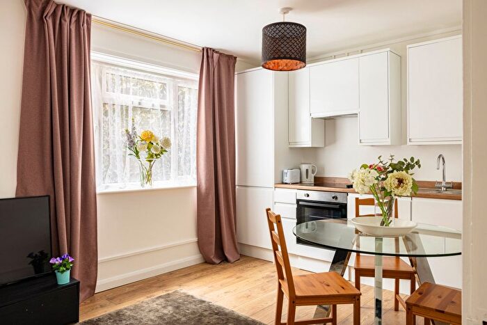 1 Bedroom Studio To Rent In Landridge Road, London, SW6