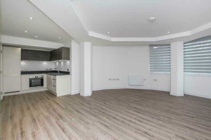 2 Bedroom Flat To Rent In Broadway, Peterborough, PE1