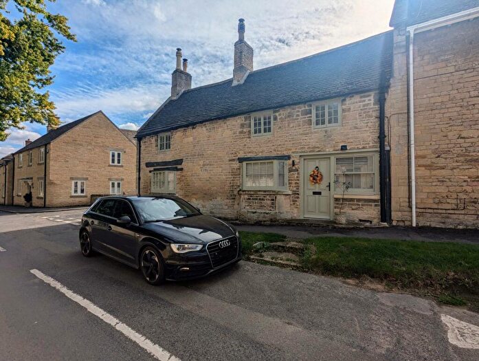 3 Bedroom Cottage To Rent In School Road, Barnack, Stamford, PE9