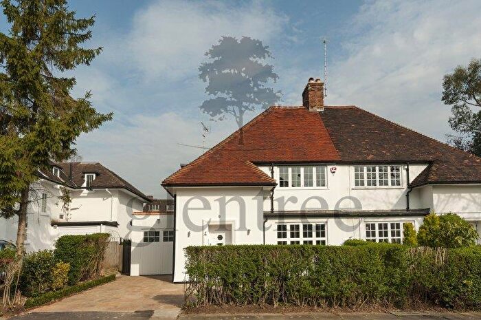 4 Bedroom Semi-Detached House To Rent In Brunner Close, Hampstead Garden Suburb, N2