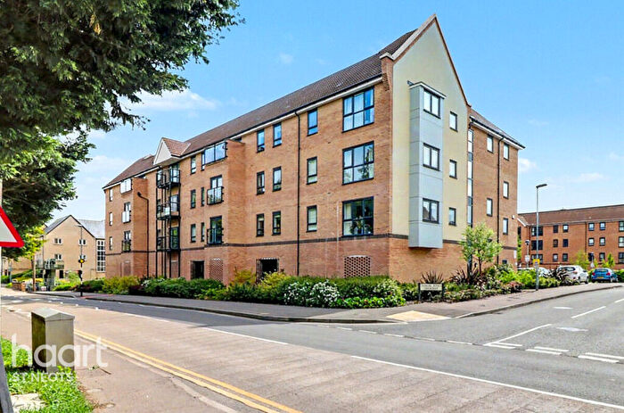 1 Bedroom Apartment For Sale In Marbled White Court, St Neots, PE19