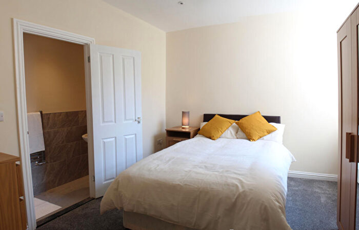 1 Bedroom Terraced House To Rent In London Road, Southsea, Portsmouth, Hampshire, PO2