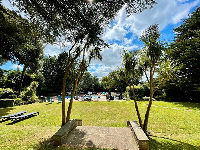 1 Bedroom Flat For Sale In Higher Warberry Road, Torquay, TQ1
