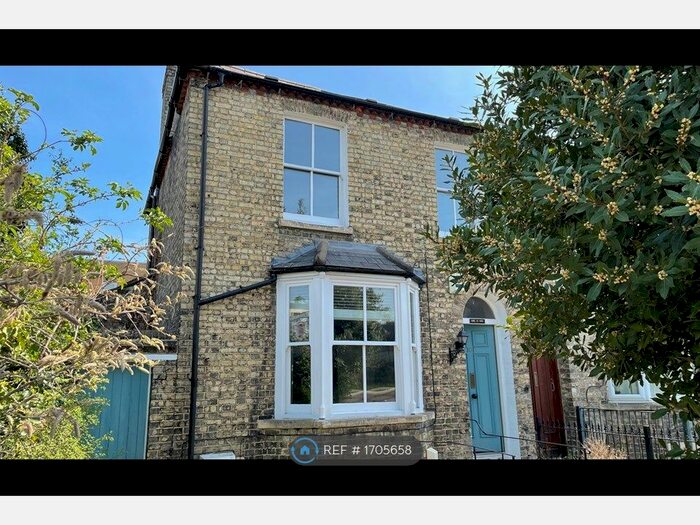 1 Bedroom Flat To Rent In Hills Road, Cambridge, CB2