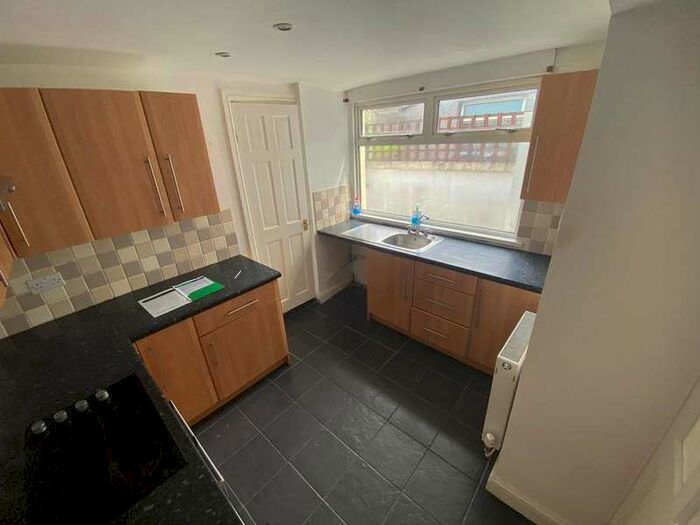 3 Bedroom Semi Detached House To Rent In Bedwellty Road, Aberbargoed