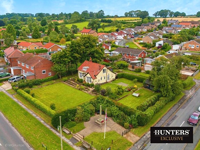 4 Bedroom Detached House For Sale In High Street, Snainton, Scarborough, YO13