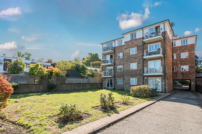 1 Bedroom Apartment For Sale In The Avenue, Beckenham, BR3