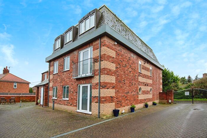 2 Bedroom Flat For Sale In Grosvenor Mews, Billingborough, Sleaford, NG34