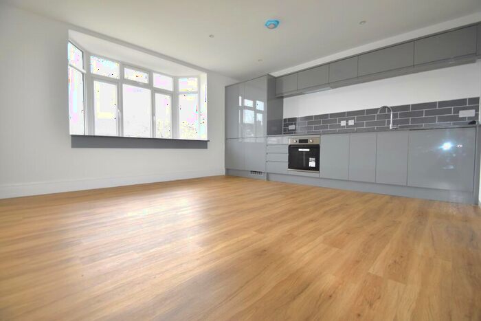 2 Bedroom Flat To Rent In Copnor Road, Portsmouth, PO3