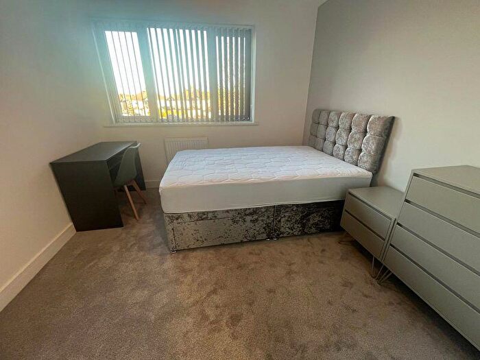 1 Bedroom House Of Multiple Occupation To Rent In Cleeve Wood Road, Bristol, BS16