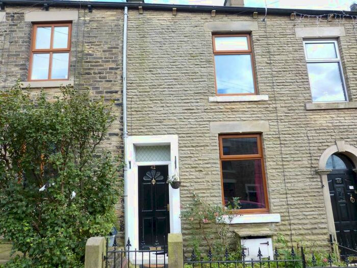 2 Bedroom Terraced House To Rent In Post Street, Padfield, Glossop, SK13