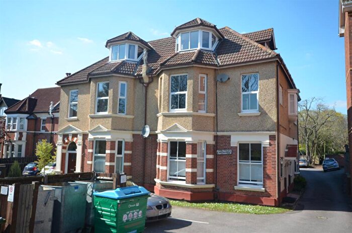 1 Bedroom Flat To Rent In Court Road, Banister Park, Southampton, SO15