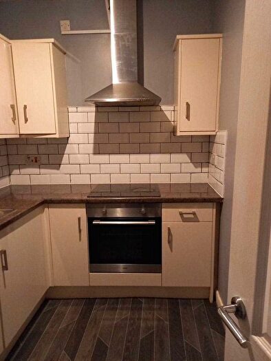 1 Bedroom Flat To Rent In Roundwell St, Stoke On Trent, Tunstall, ST6